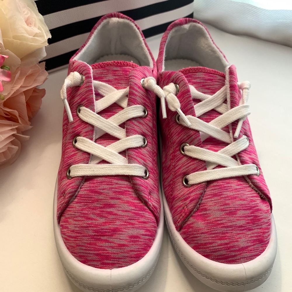 Mía G slip on sneakers 2 - Picture 7 of 7